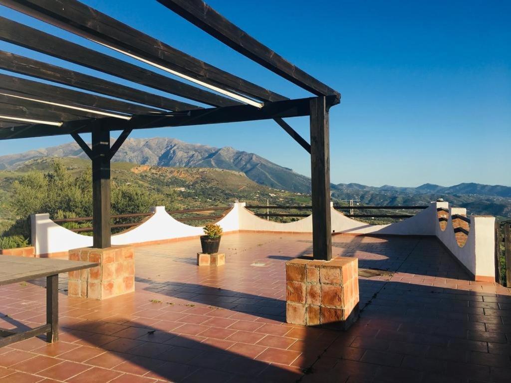 Villa Casa Rural El Alamo à Málaga Extérieur photo